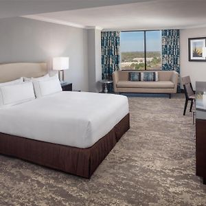 Hilton Arlington
